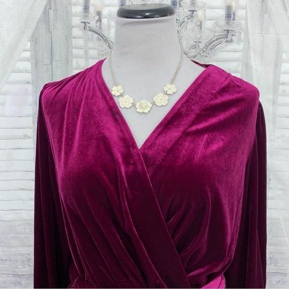 NEW Ralph Lauren Size M Medium Garnet Pink Solid Velvet Belted Peplum Blouse Top - Picture 4 of 12